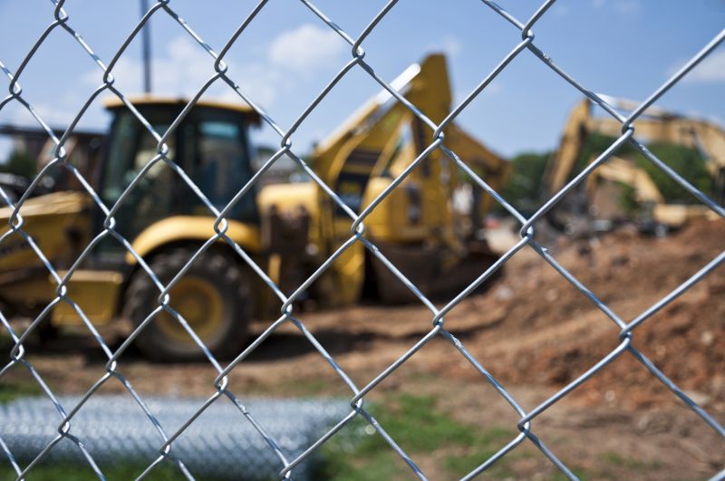 Local Commercial Fence Construction in Victorville, CA