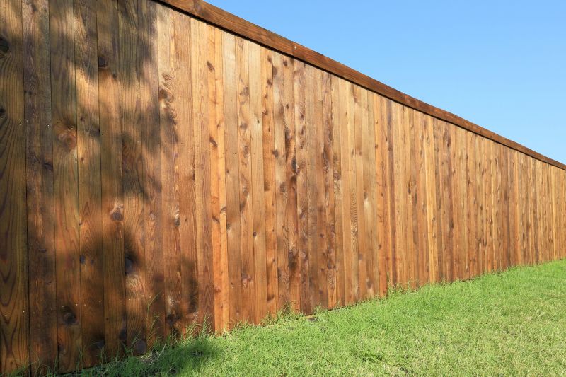 Local Field Fence Repair in La Crescenta, CA