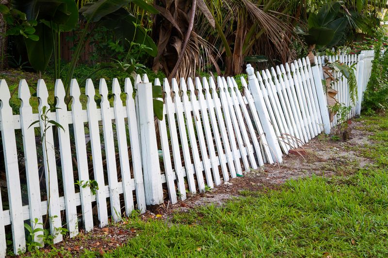 Local Leaning Fence Repair in Montebello, CA