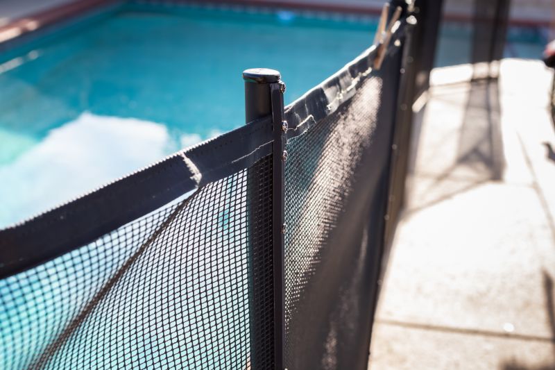 Local Mesh Pool Fence Construction in Nevada City, CA