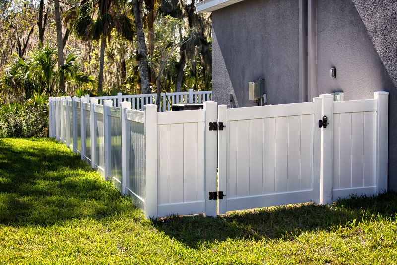 Local Privacy Fence Gate Repair in Glendale, CA