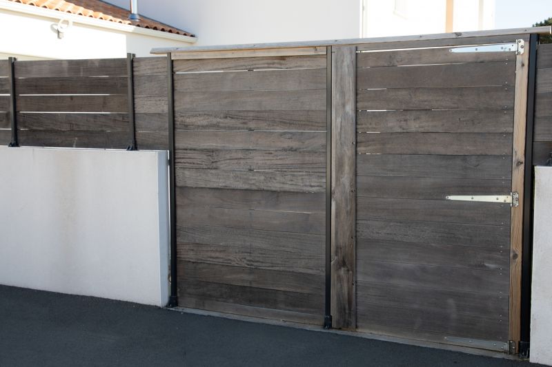 Local Wooden Gate Repair in Waterford, MI