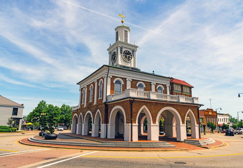 Local Commercial Fence Construction in Fayetteville, NC