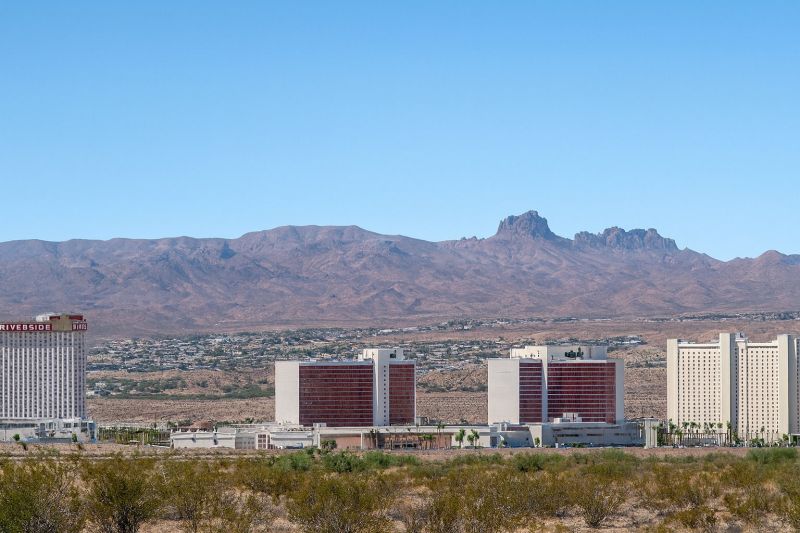 Local Mesh Pool Barrier Installation in Laughlin, NV