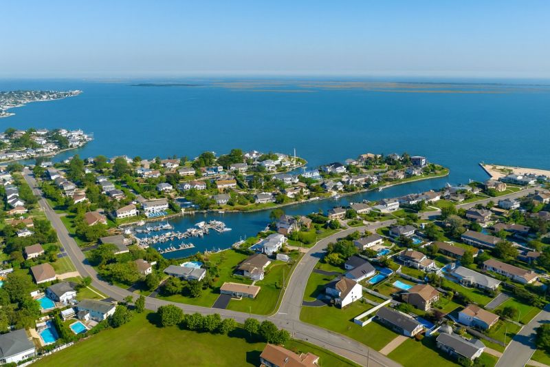 Local Mesh Pool Barrier Installation in Massapequa, NY