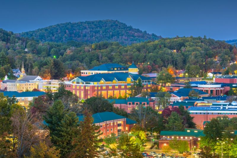 Local Mesh Pool Barrier Installation in Boone, NC