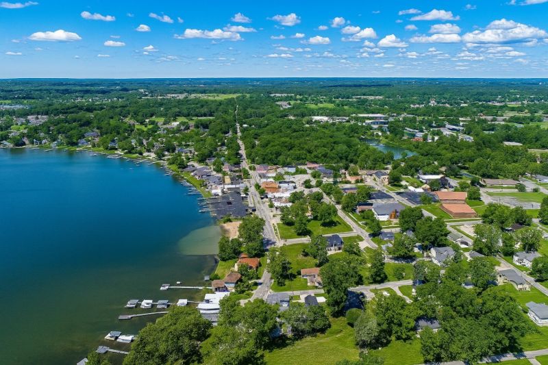 Local Mesh Pool Fence Construction in Commerce Township, MI