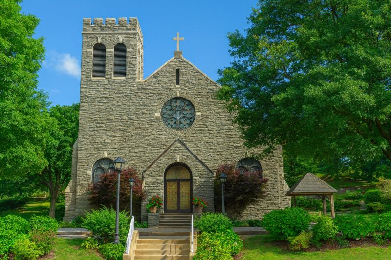 Local Mesh Pool Fence Construction in Clarks Summit, PA