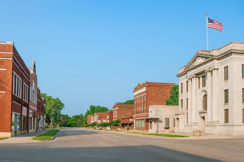 Local Mesh Pool Fence Construction in Antigo, WI
