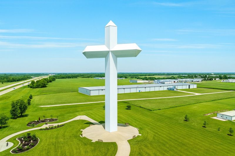 Local Mesh Pool Fence Construction in Effingham, IL
