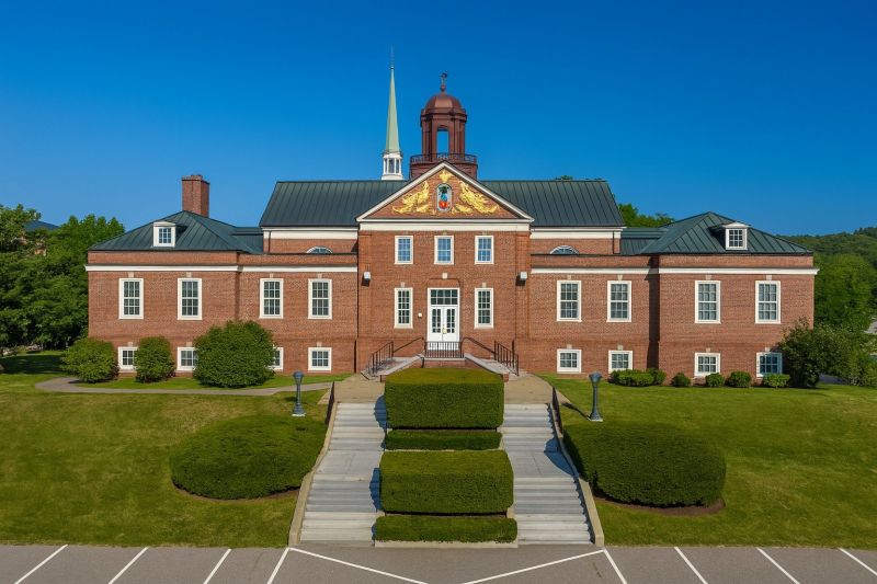 Local Mesh Pool Fence Construction in Ellsworth, ME