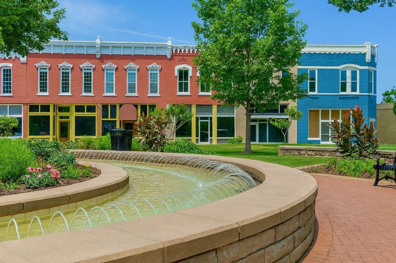 Local Mesh Pool Fence Construction in Bentonville, AR