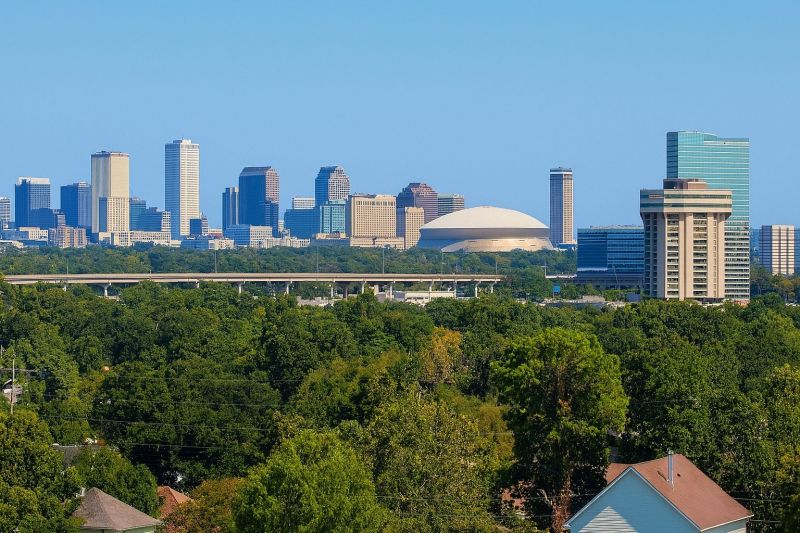 Local Mesh Pool Fence Construction in Metairie, LA