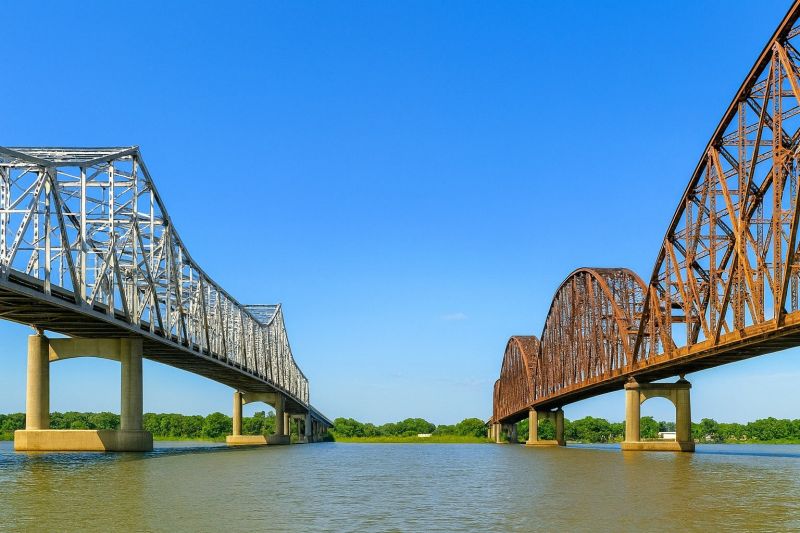 Local Mesh Pool Fence Construction in Morgan City, LA