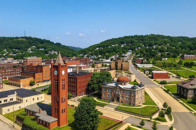 Local Ornamental Fence Service in East Liverpool, OH