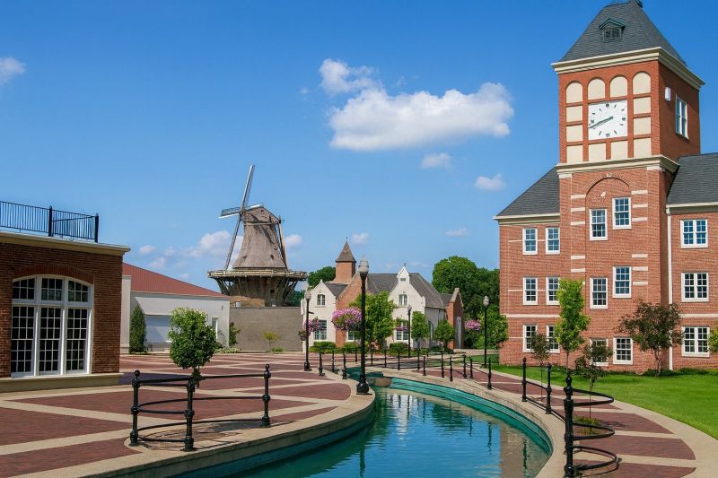 Local Ornamental Fence Service in Pella, IA