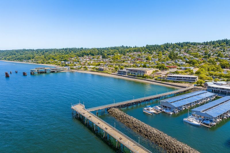 Local Pool Safety Fence Installation in Edmonds, WA