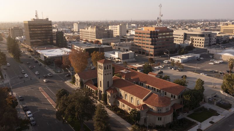Local Privacy Fence Gate Repair in Bakersfield, CA