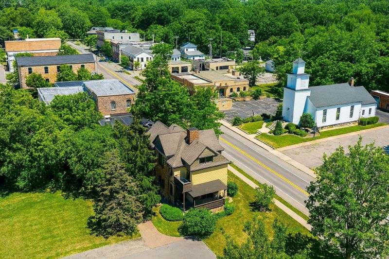 Local Wood Fence Repair in Clarkston, MI