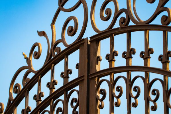 Iron Gate Installation Service