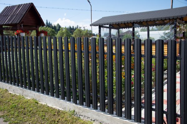 Aluminum Fencing Service