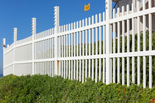 Boundary Fence Repair Service